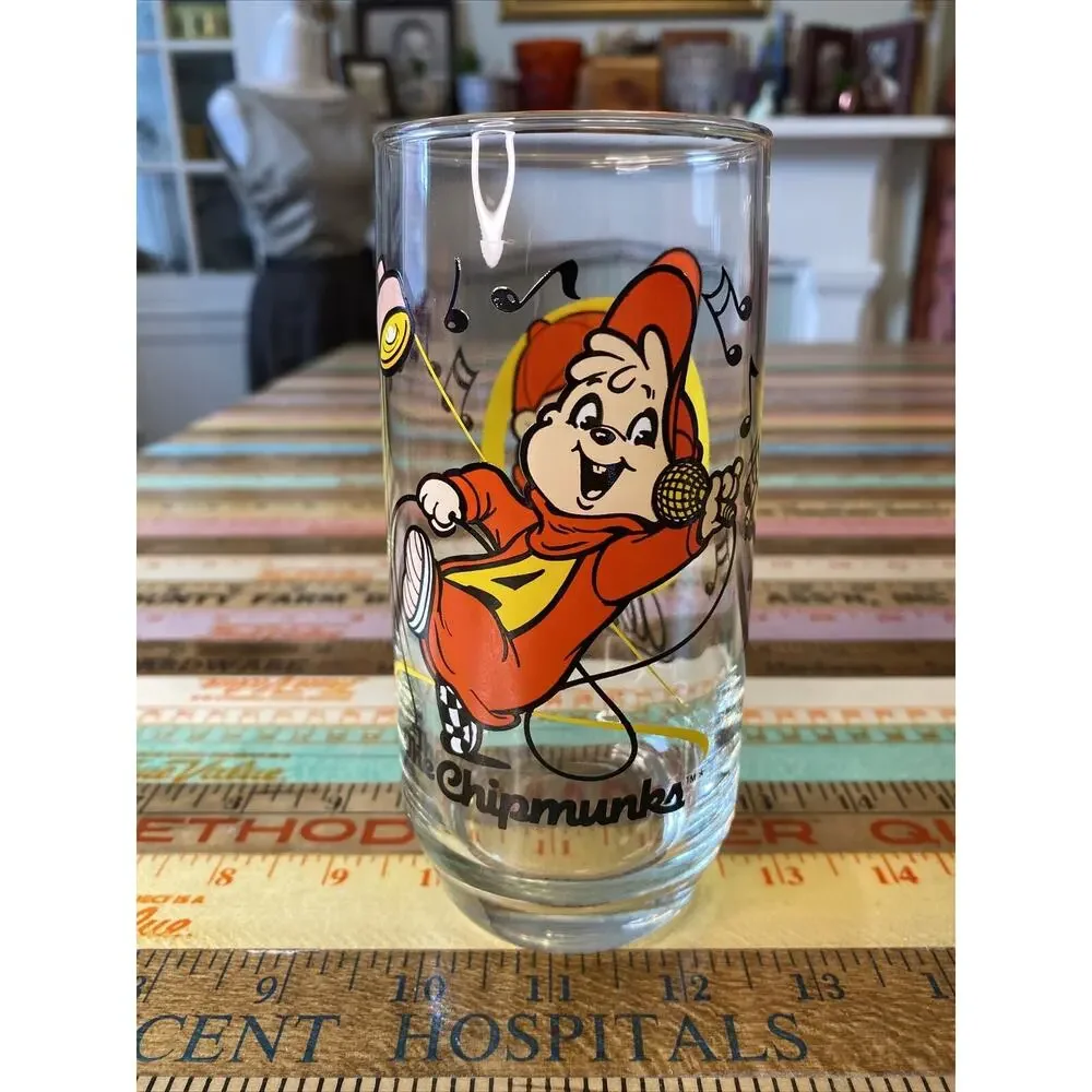 VINTAGE Muppets Jim Henson Alvin Chipmunk Lot of 2 Tall Glasses